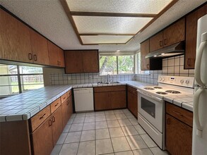 3902 Beaconsdale Dr in Austin, TX - Building Photo - Building Photo