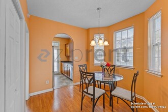 8104 Kings Creek Dr in Charlotte, NC - Building Photo - Building Photo