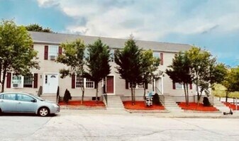 56 Prescott St in Providence, RI - Building Photo