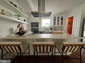 621 McClellan St in Philadelphia, PA - Building Photo - Building Photo