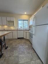 2695 St Gallen Way in Abbotsford, BC - Building Photo - Building Photo