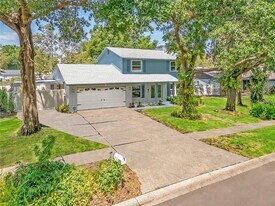 9410 Alanbrooke St in Tampa, FL - Building Photo