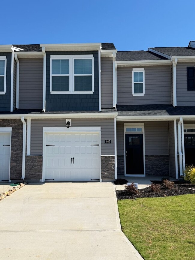 property at 607 Struy St