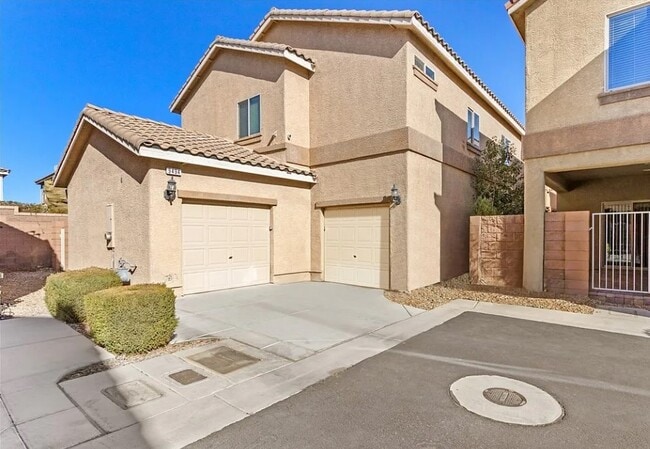 9494 Alma Ridge Ave in Las Vegas, NV - Building Photo - Building Photo