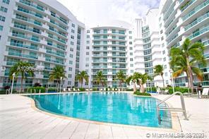 7910 Harbor Island Dr, Unit 8 in North Bay Village, FL - Foto de edificio - Building Photo