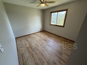 1910 S 5th St in Beatrice, NE - Building Photo - Building Photo