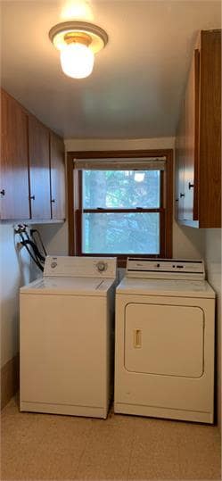 2912 Florence Ave in Waukegan, IL - Building Photo - Building Photo