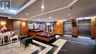 430 McLevin Ave in Toronto, ON - Building Photo - Building Photo