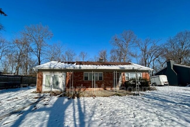 property at 6740 Doris Dr