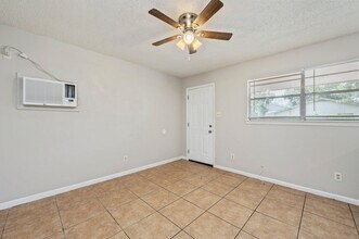 29 Cape Dr NW in Fort Walton Beach, FL - Building Photo - Building Photo