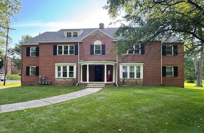 2237 Evergreen Rd, Unit 5