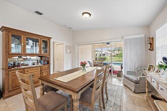 8229 St Johns Ct in Wellington, FL - Building Photo - Building Photo