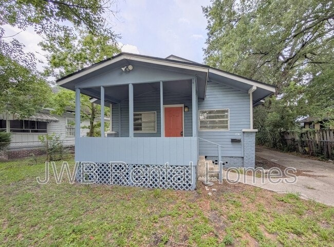 1734 Brackland St in Jacksonville, FL - Building Photo - Building Photo