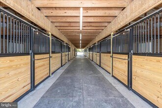 10224 Bessie Clemson Rd in Union Bridge, MD - Building Photo - Building Photo