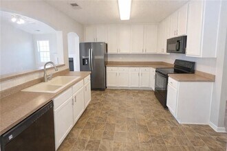 728 Denise Ct in Mcdonough, GA - Building Photo - Building Photo