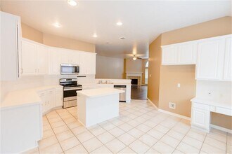314 Blossomwood Dr in League City, TX - Building Photo - Building Photo
