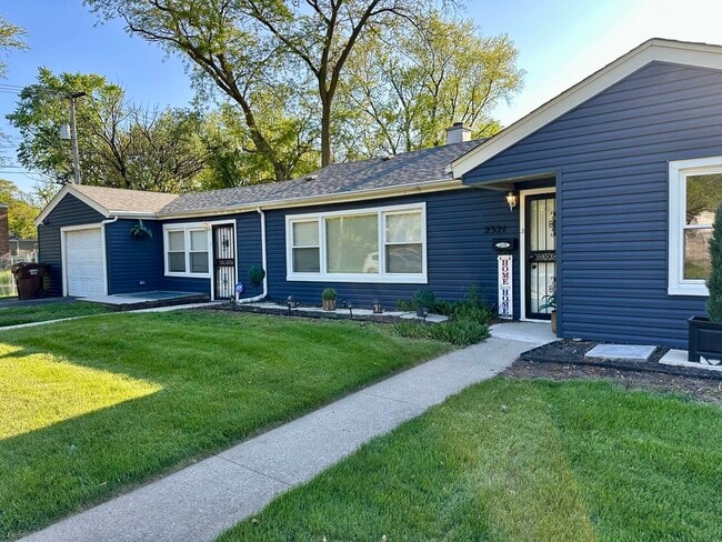 2321 167th St in Hazel Crest, IL - Building Photo - Building Photo