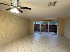 3000 W Illinois Ave in Midland, TX - Building Photo - Building Photo