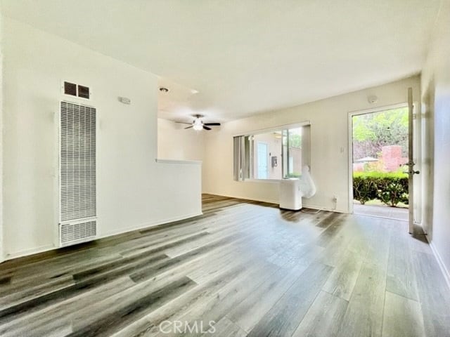 1803 W Sumac Ln, Unit 5 in Anaheim, CA - Foto de edificio - Building Photo