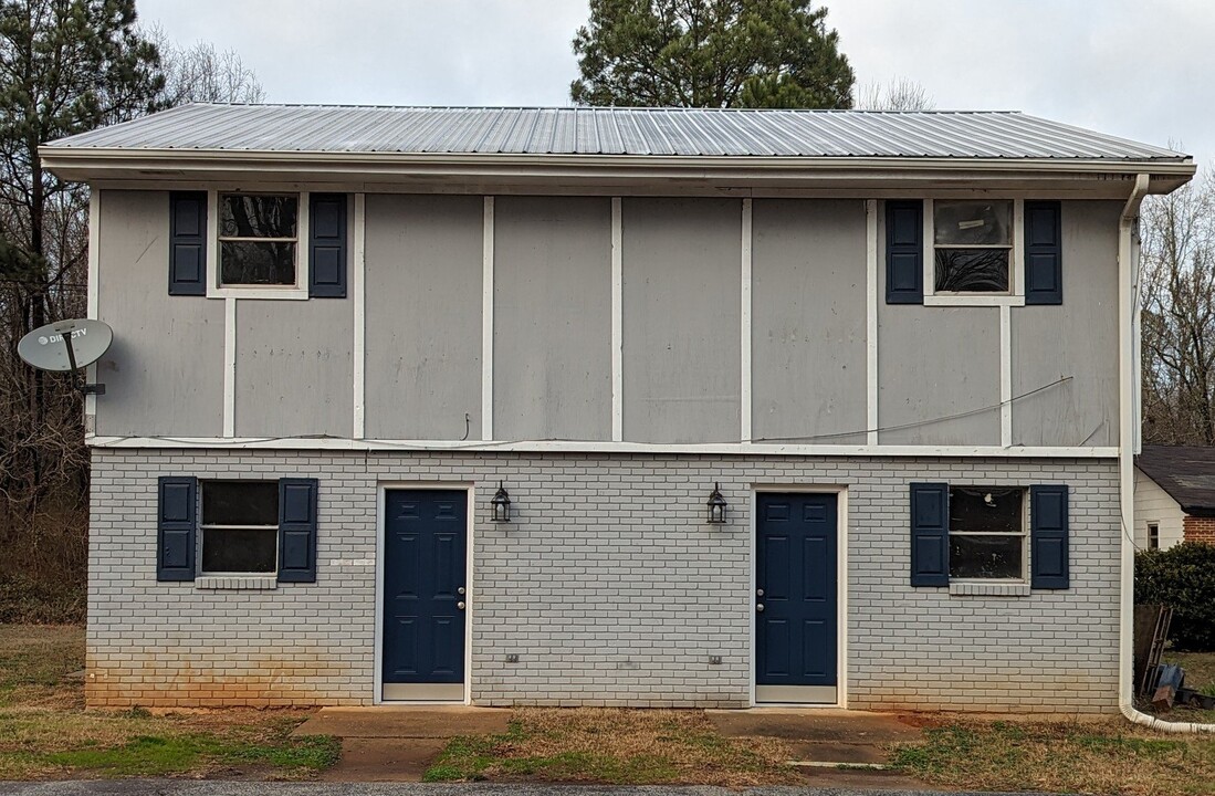 107 Sartain Dr in Athens, GA - Building Photo