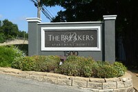 Building Photo - The Breakers on the Lake Apartments in Austin, Texas