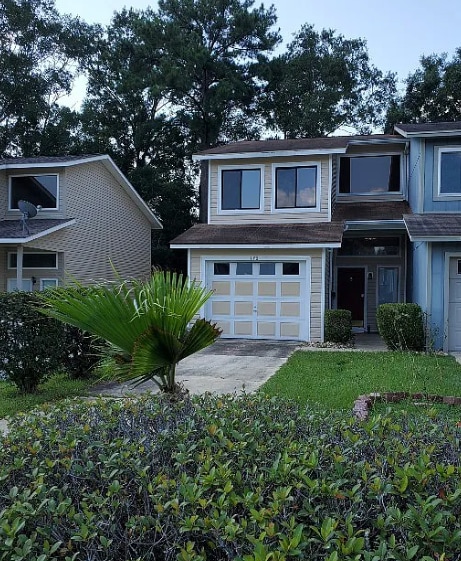 property at 146 Woodfield Pl