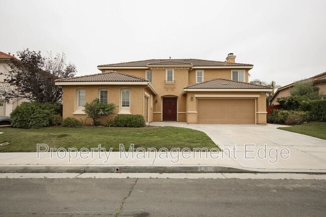 property at 32905 Northshire Cir