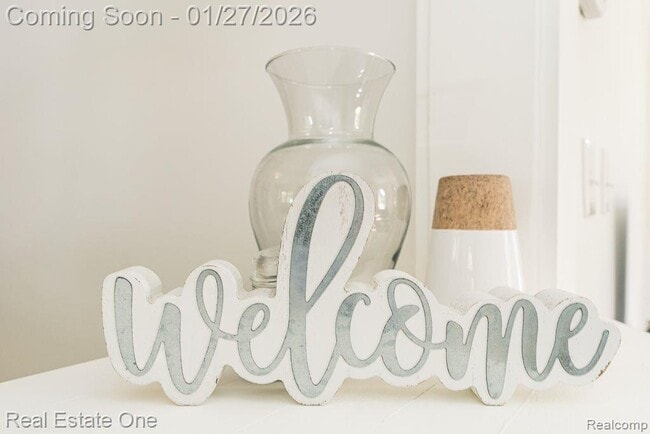 2392 W Auburn Rd in Rochester Hills, MI - Building Photo - Building Photo