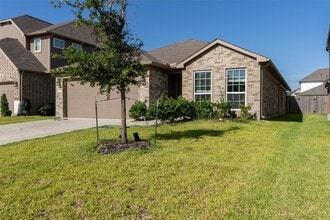 1807 Cypress Canyon Trail in Conroe, TX - Building Photo - Building Photo