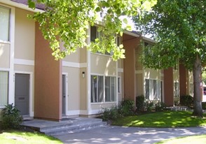 San Veron Park Apartments