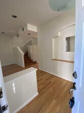 305 Village Cir in Santa Cruz, CA - Building Photo - Building Photo