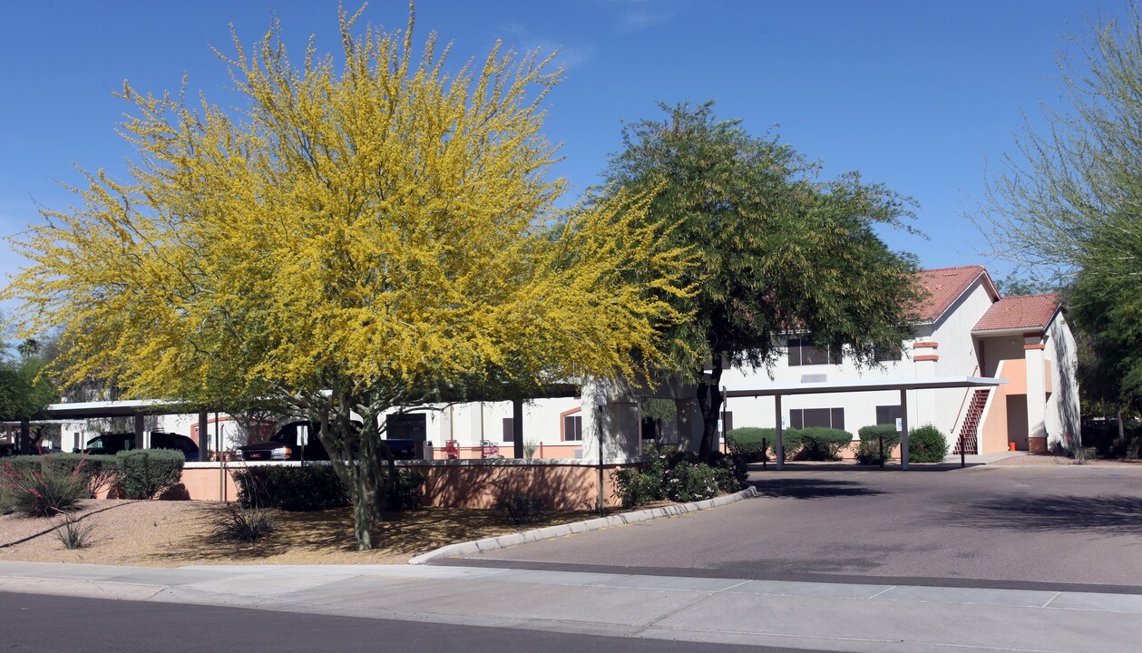 Arroyo Terrace in Chandler, AZ - Foto de edificio