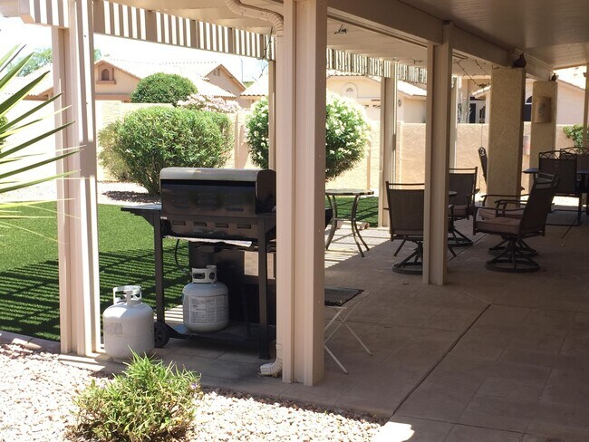 8338 W Morrow Dr in Peoria, AZ - Building Photo - Building Photo