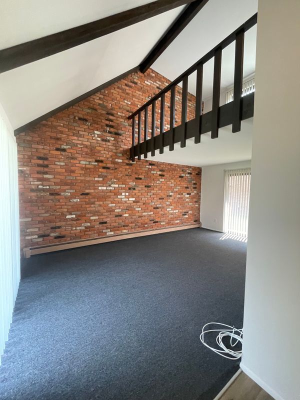 property at 620 E Lincoln Ave