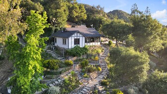 314 Upper Lake Rd in Lake Sherwood, CA - Building Photo