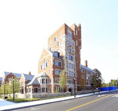 Pauli Murray and Benjamin Franklin College in New Haven, CT - Foto de edificio - Building Photo