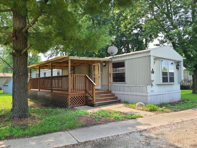 property at 1931 Champlain St