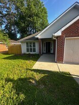 18067 Wedgewood Dr in Hammond, LA - Building Photo