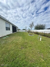 2829 NW 7th Terrace in Cape Coral, FL - Foto de edificio - Building Photo