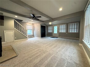 5853 Melody Ln in Mentor On The Lake, OH - Building Photo - Building Photo