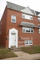 8911 Alton St in Philadelphia, PA - Building Photo