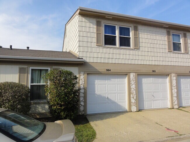 362 Farmington Ln in Vernon Hills, IL - Foto de edificio - Building Photo
