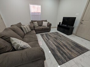 2995 Pecos St in Beaumont, TX - Building Photo - Building Photo