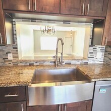 9835 NW 57th Manor in Coral Springs, FL - Building Photo - Building Photo
