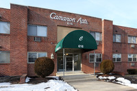 Cameron Apartments in Philadelphia, PA - Foto de edificio - Building Photo