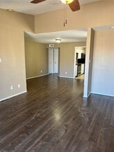 18800 Egret Bay Blvd in Houston, TX - Building Photo - Building Photo