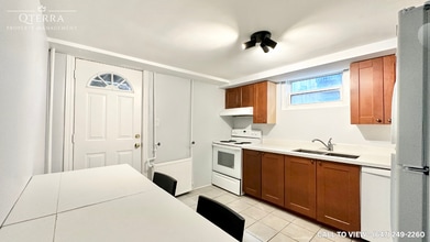 43 Morgan Av in Toronto, ON - Building Photo - Building Photo