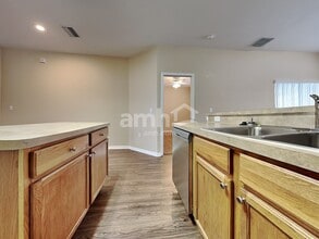 3316 Azalea Blossom Dr in Plant City, FL - Building Photo - Building Photo