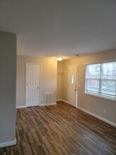 316 Lewis St S in Shakopee, MN - Foto de edificio - Building Photo