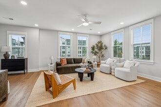 Fenland Townhomes in Daniel Island, SC - Building Photo - Building Photo